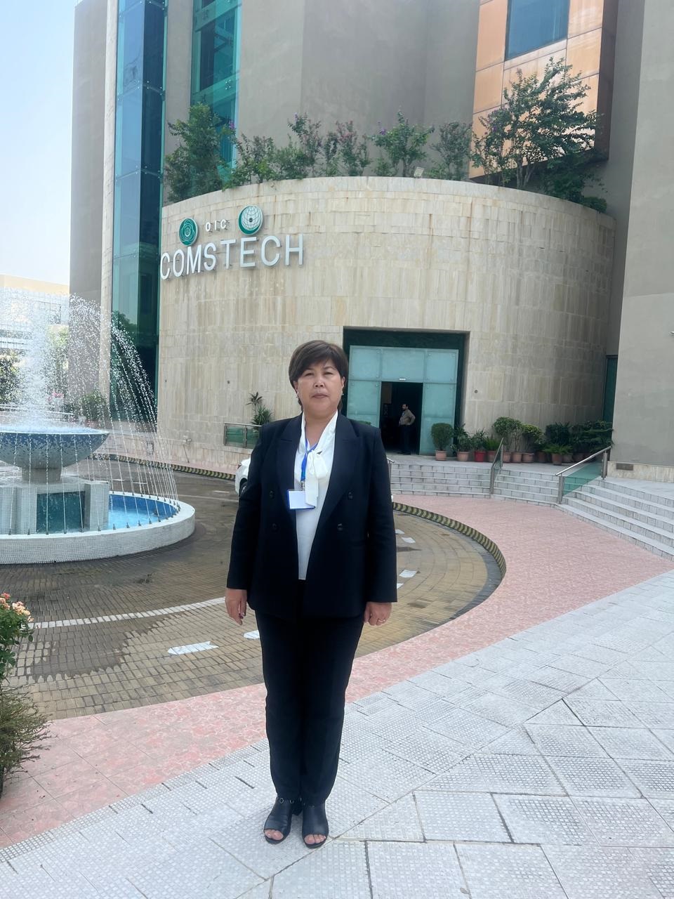 employee image